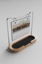 TA-04 Ahşap Masa Takvimi