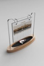 TA-21 Ahşap Masa Takvimi